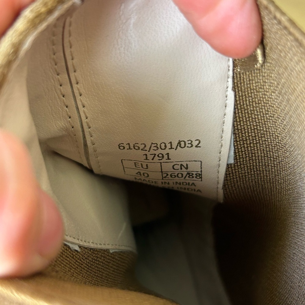 ZARA real suede tan ankle chelsea boots - Picture 8 of 9